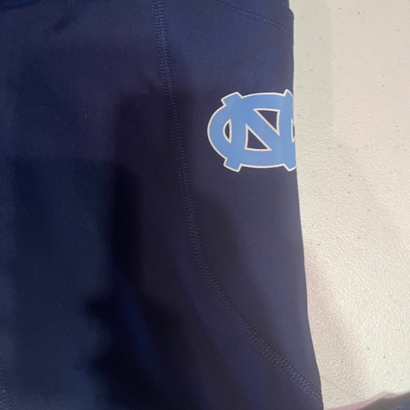 NORTH CAROLINA Tarheels Navy Blue Pocketed Womens Leggings SZ SMALL - Picture 5 of 7